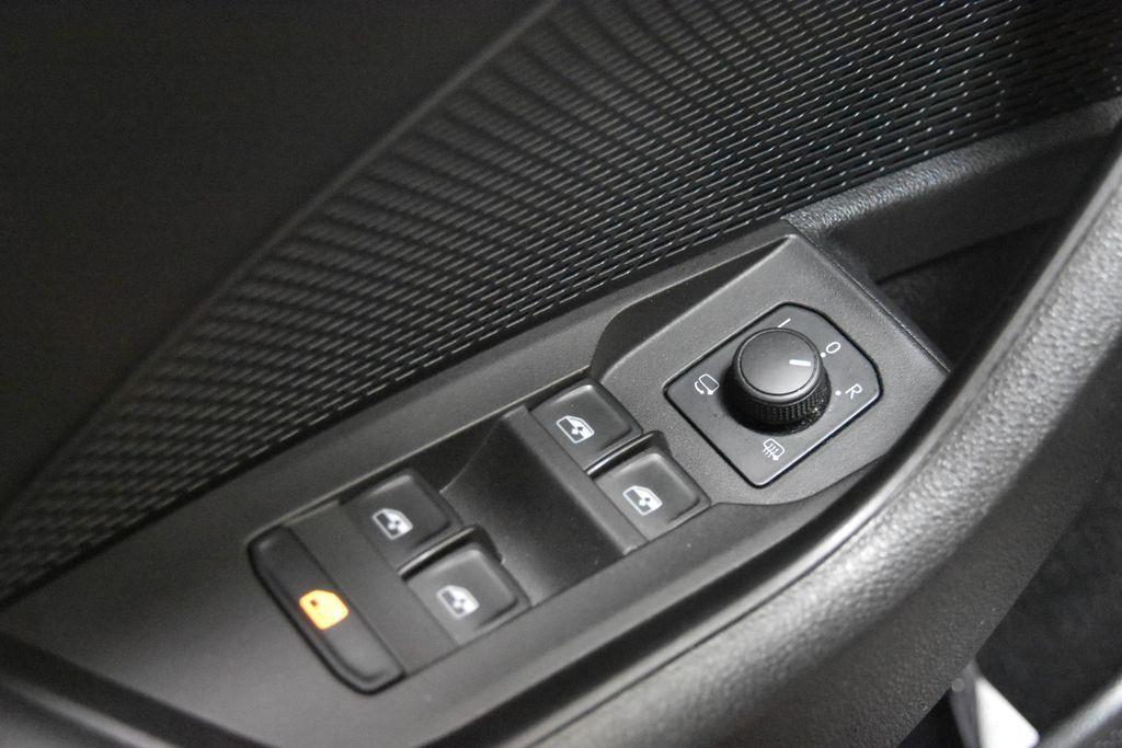 Skoda Octavia Combi Ambition PHYB DSG LED DAB Tempo