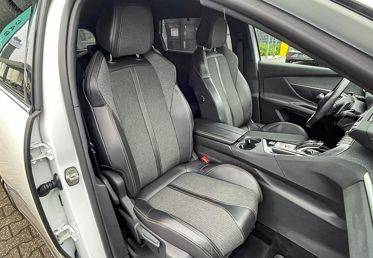 Peugeot 5008 1.6 THP 165 Allure.GT-Line-Paket.7-Sitzer