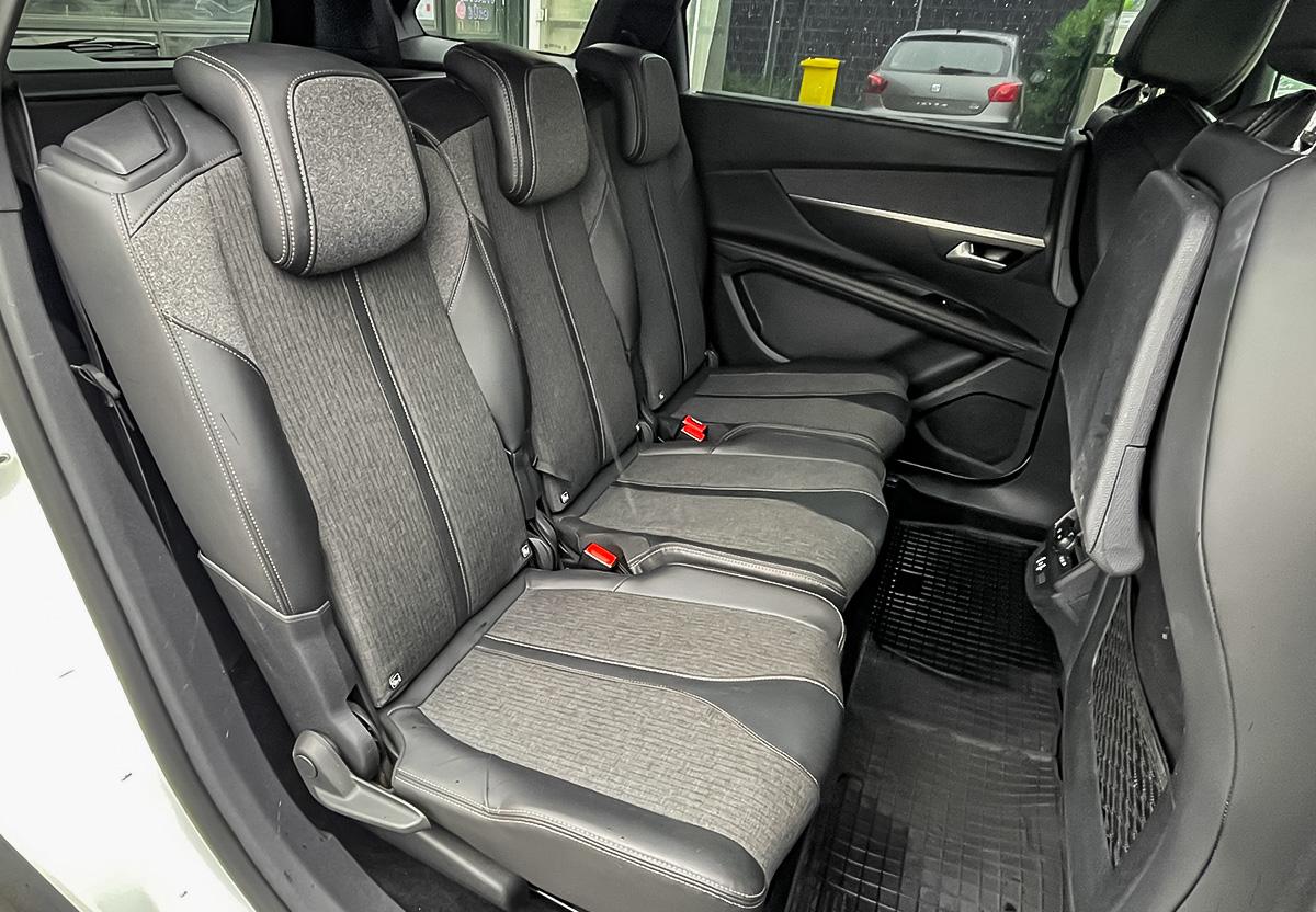 Peugeot 5008 1.6 THP 165 Allure.GT-Line-Paket.7-Sitzer