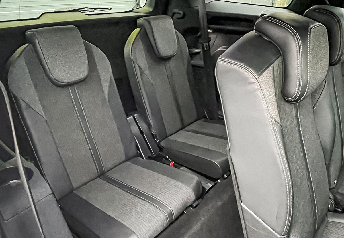 Peugeot 5008 1.6 THP 165 Allure.GT-Line-Paket.7-Sitzer