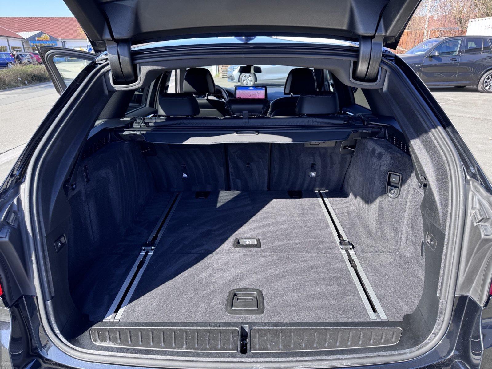BMW 540d xDrive Touring M Sport AHK HeadUp Laser HiFi