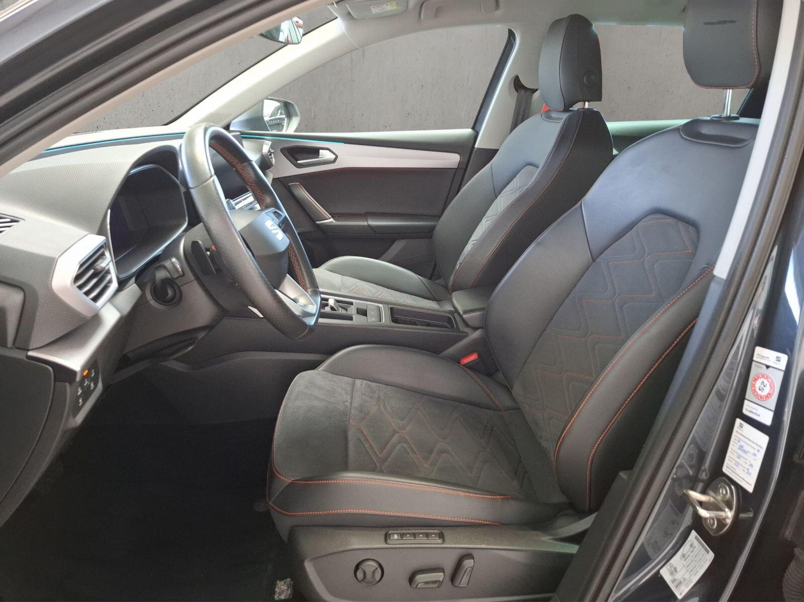 Seat Leon Sportstourer FR 2.0 TDI 7-Gang DSG