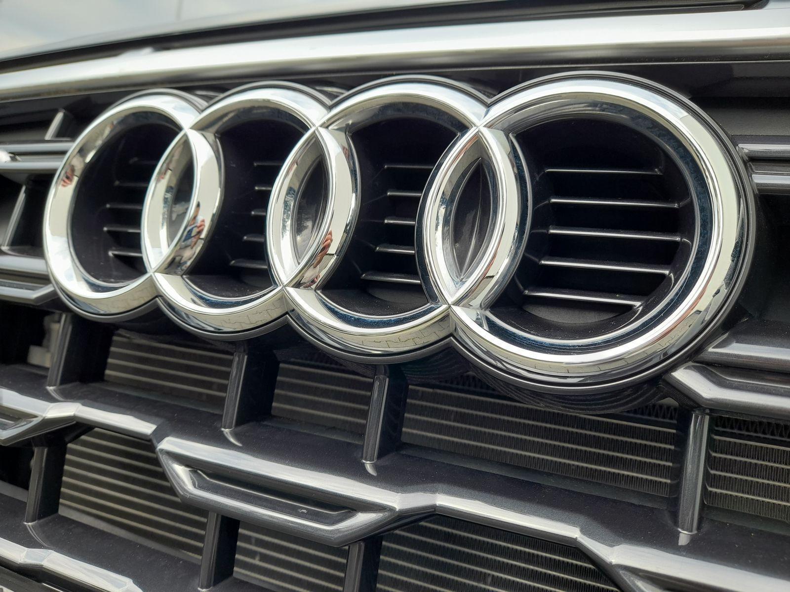 Audi Q2 DSG NAVI/APP~PANO~SHZ~VIRTUALL~RKam~eHeKl~LED