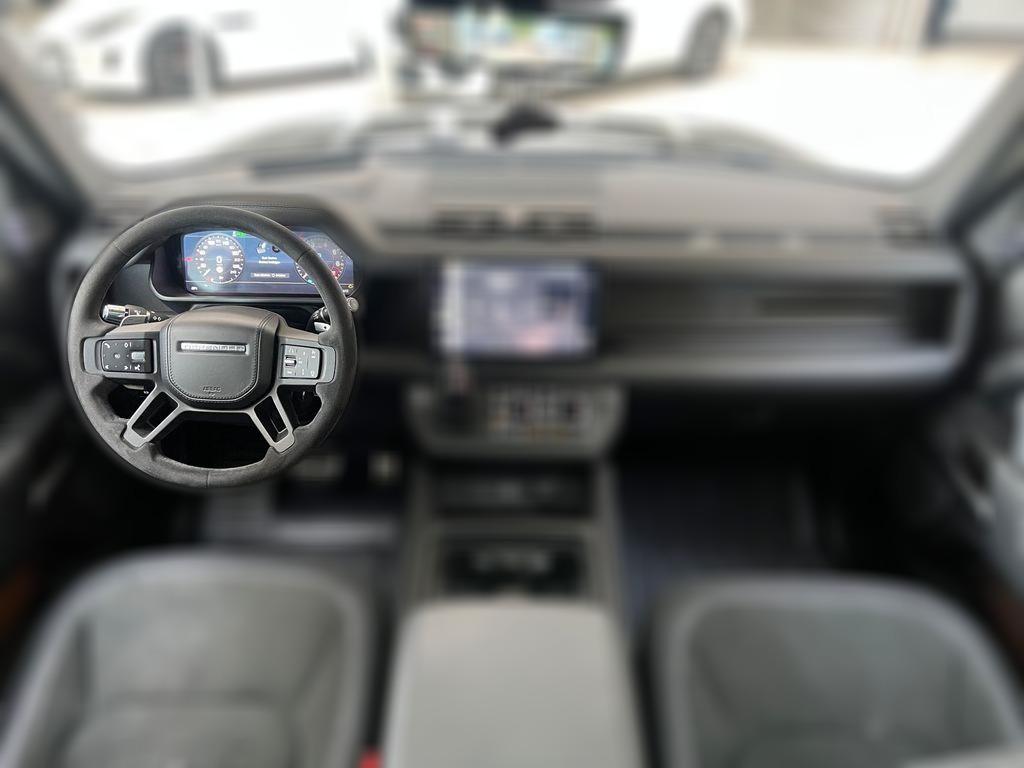 Land Rover Defender 110 V8 Carpathian Edition 386 kW (52...