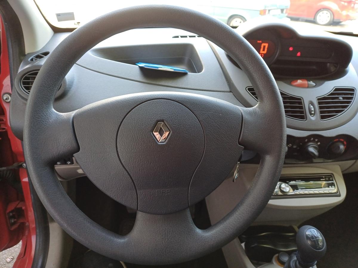 Renault Twingo 1.2 60 Authentique 2 HD RCD 8 fach Bereift 