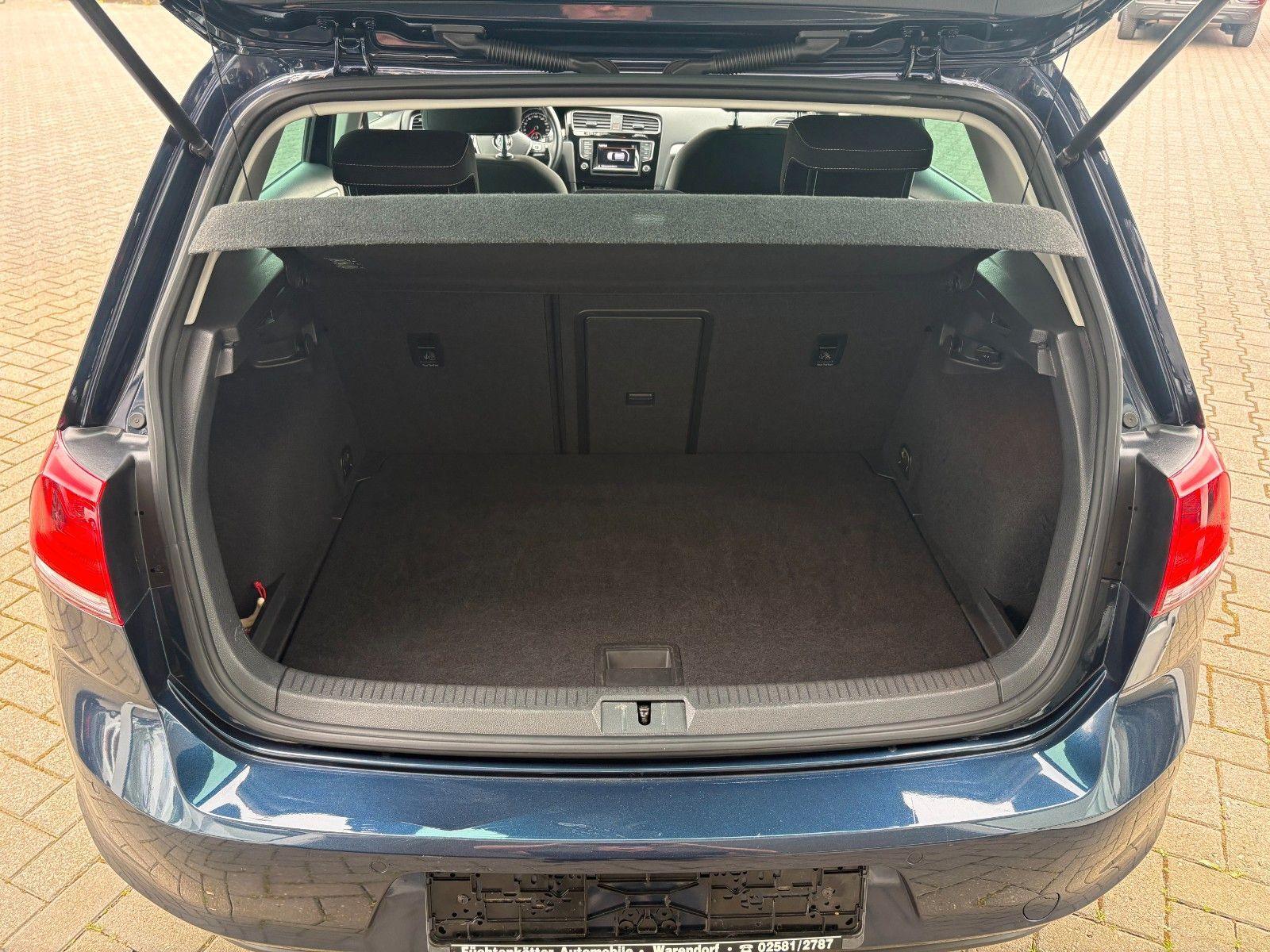 Volkswagen Golf VII Lim. Cup BMT