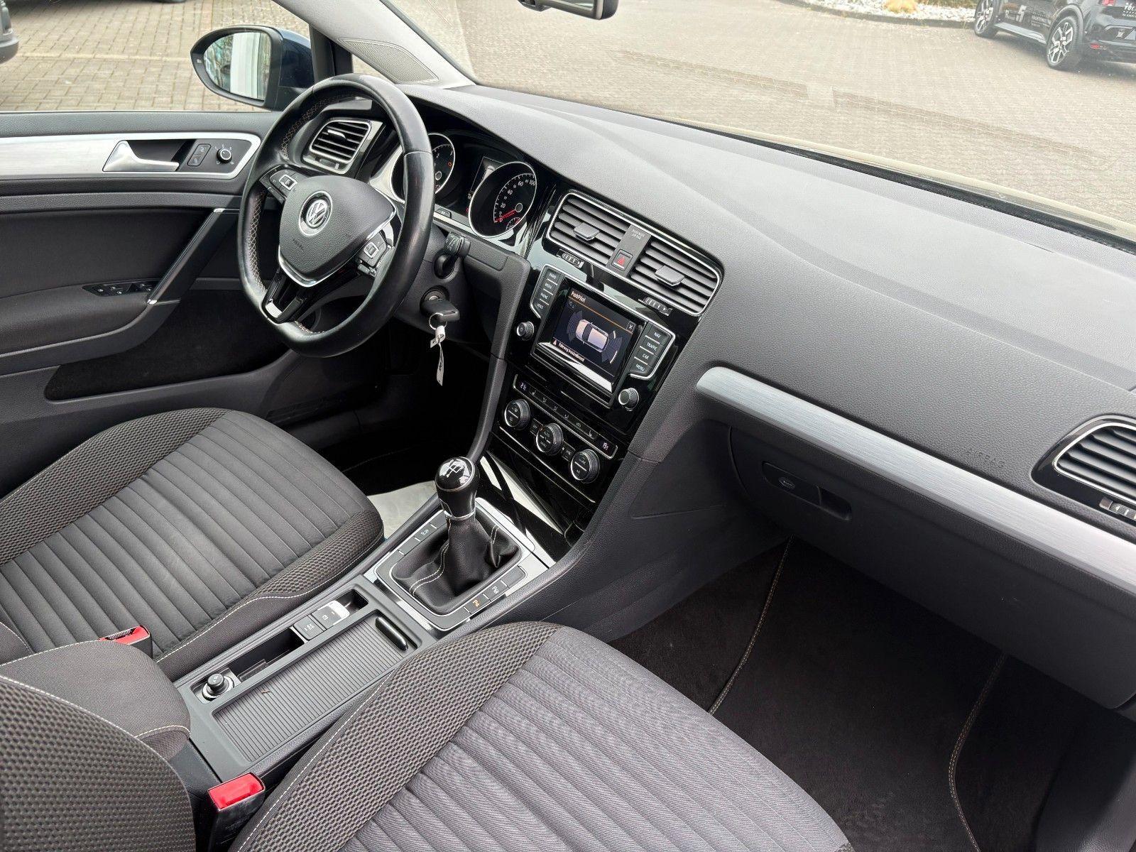 Volkswagen Golf VII Lim. Cup BMT
