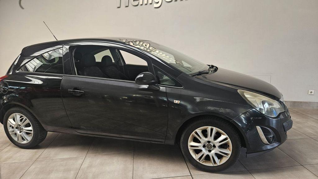 Opel Corsa D 1.2 Satellite Klimaanlage PDC Alufelgen