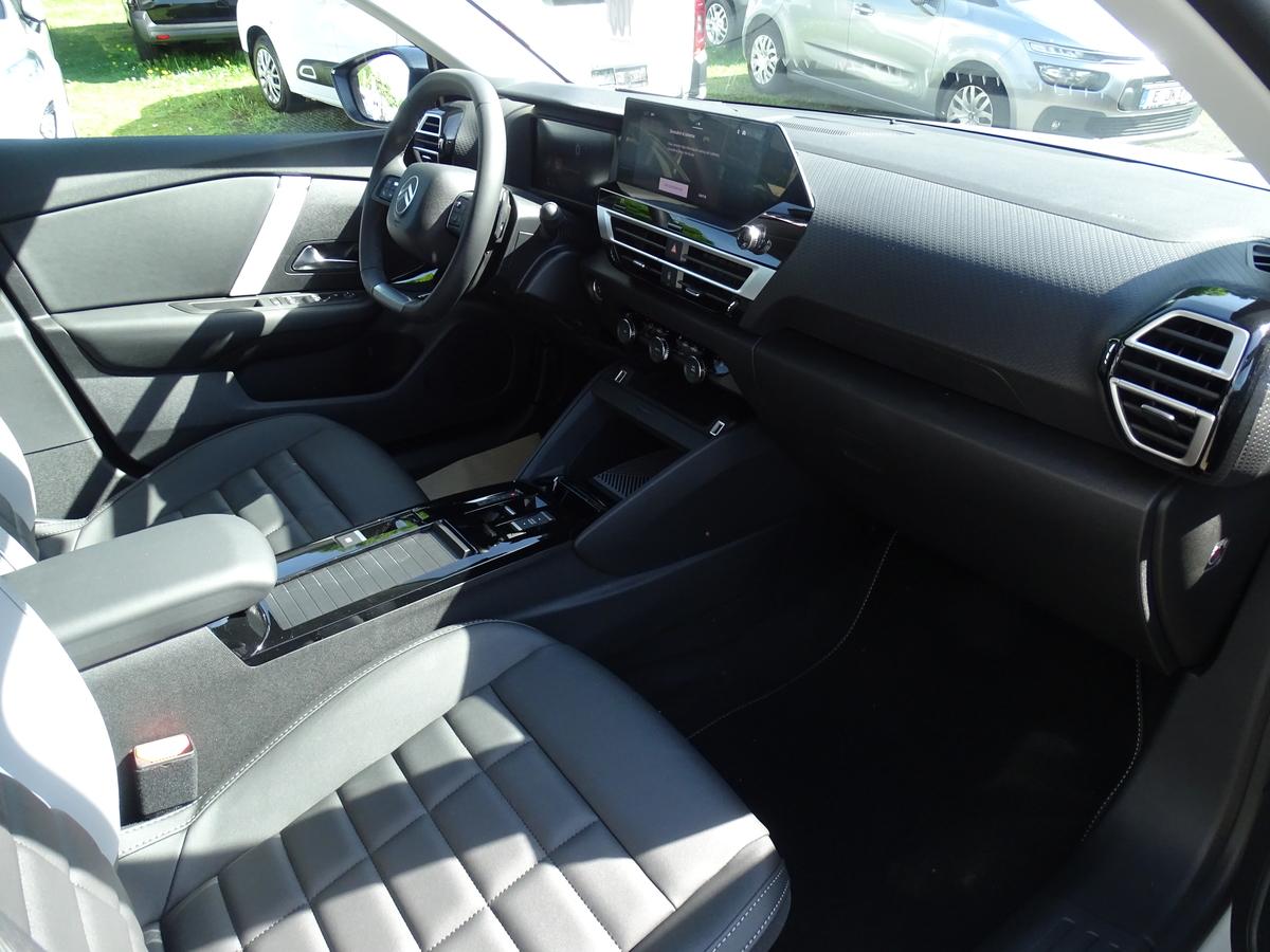 Citroën C4 1.2 PureTech 130 EAT8 Max Automatik 