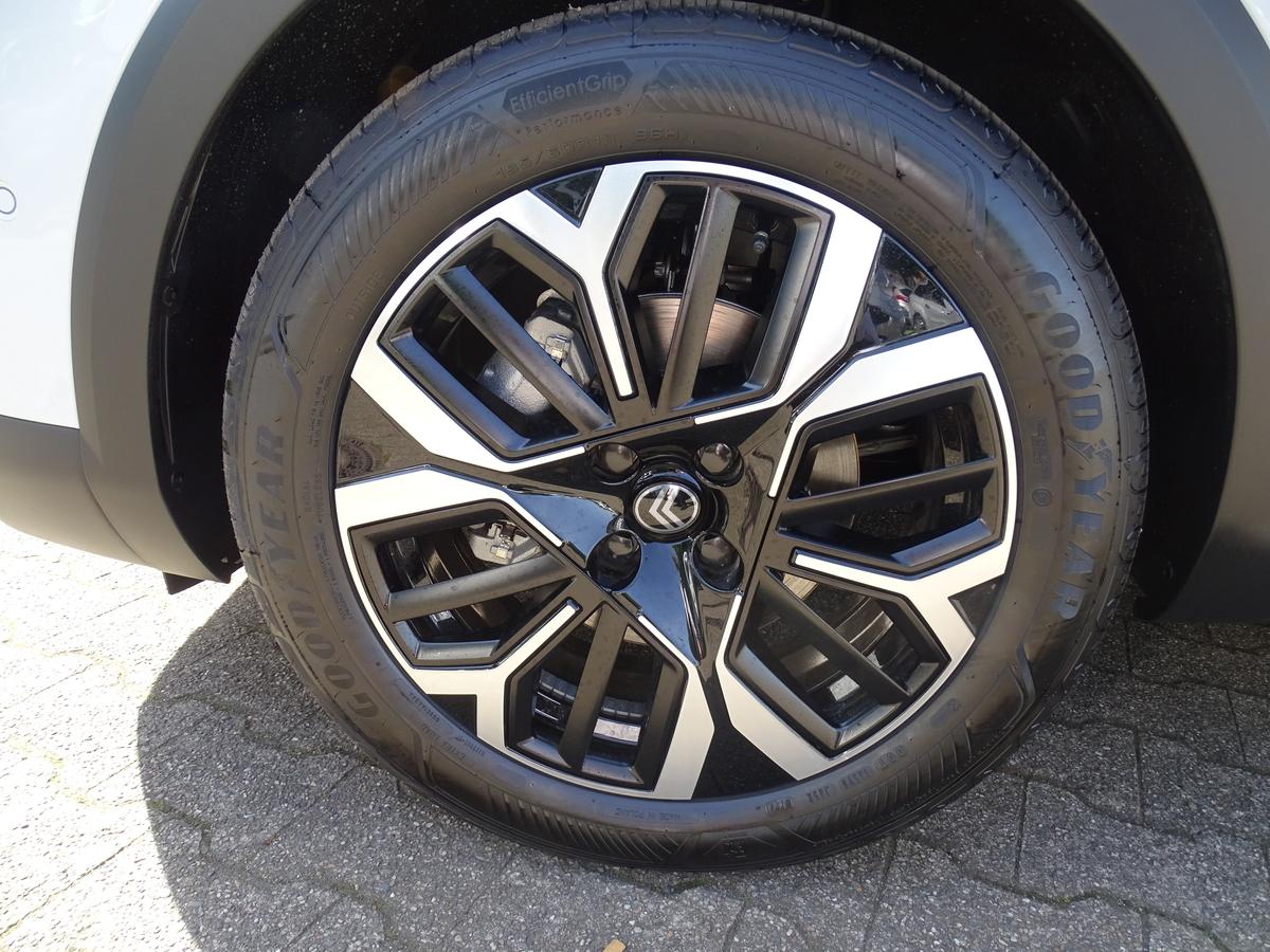 Citroën C4 1.2 PureTech 130 EAT8 Max Automatik 