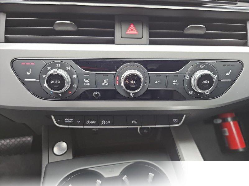 Audi A4 AVANT 35 TFSI S-TRONIC S LINE NAVI LED LEDER PDC L
