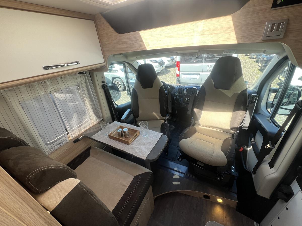 Pössl Roadcar 540 Solar+Markise+AHK+Ladebooster