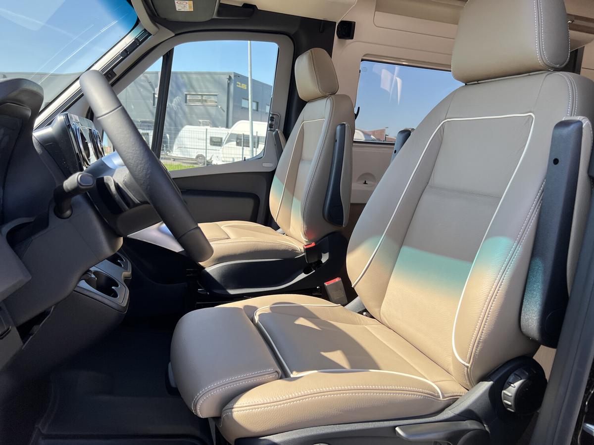 Malibu Genius 641 LE ACC+Truma 6E+Leder+Chassis-Plus