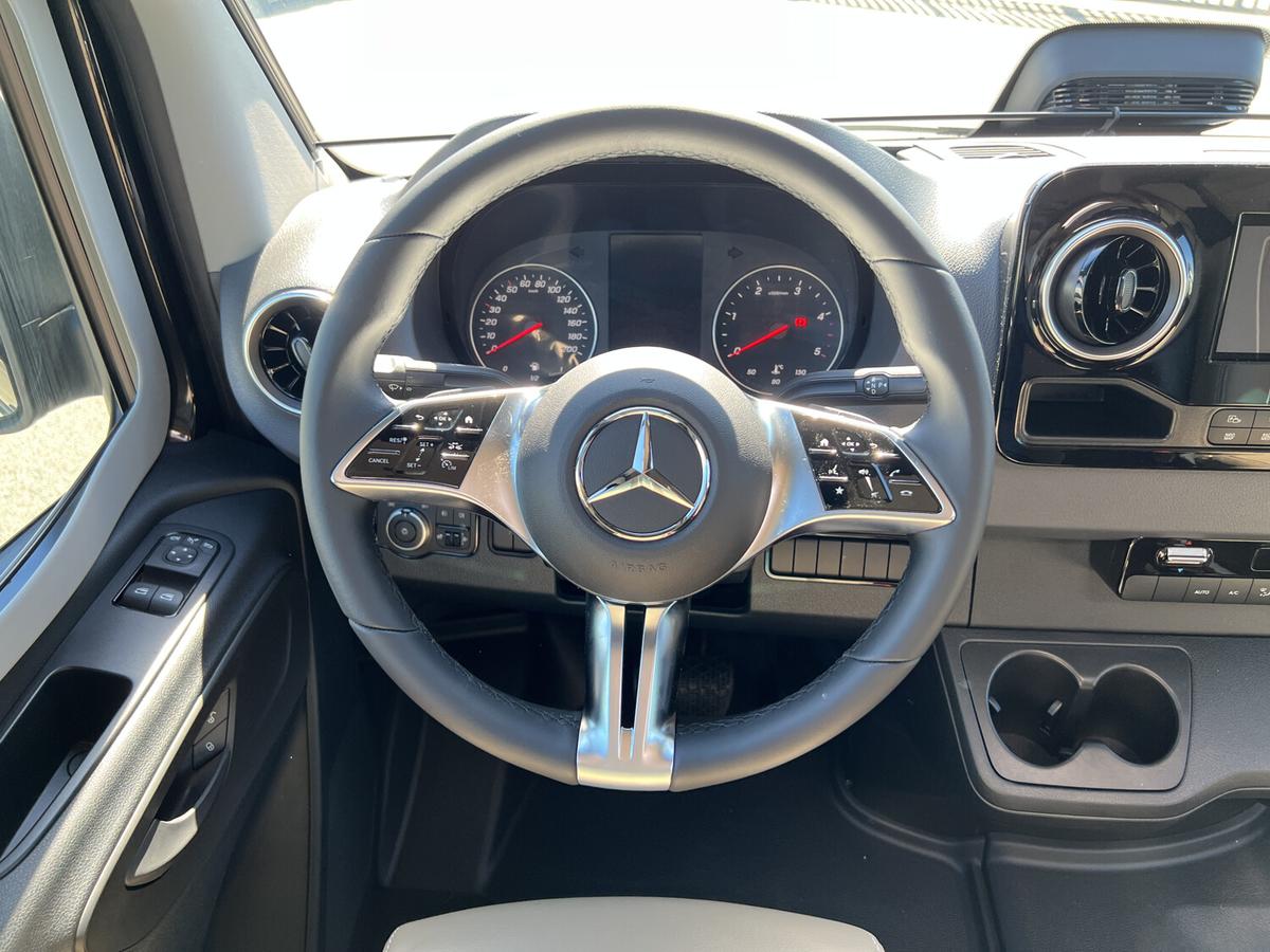 Malibu Genius 641 LE ACC+Truma 6E+Leder+Chassis-Plus