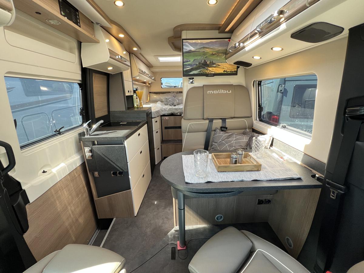 Malibu Genius 641 LE ACC+Truma 6E+Leder+Chassis-Plus