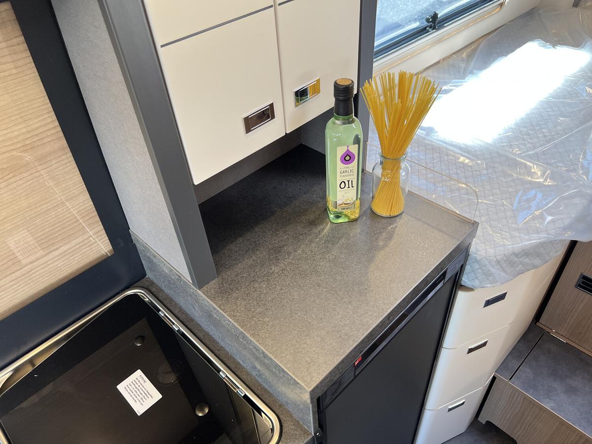 Malibu Genius 641 LE ACC+Truma 6E+Leder+Chassis-Plus