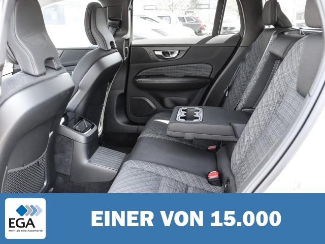Volvo V60 Kombi Core Recharge Plug-In Hybrid AWD T6 Twin Engine EU6d Digitales Cockpit