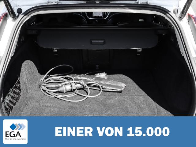 Volvo V60 Kombi Core Recharge Plug-In Hybrid AWD T6 Twin Engine EU6d Digitales Cockpit