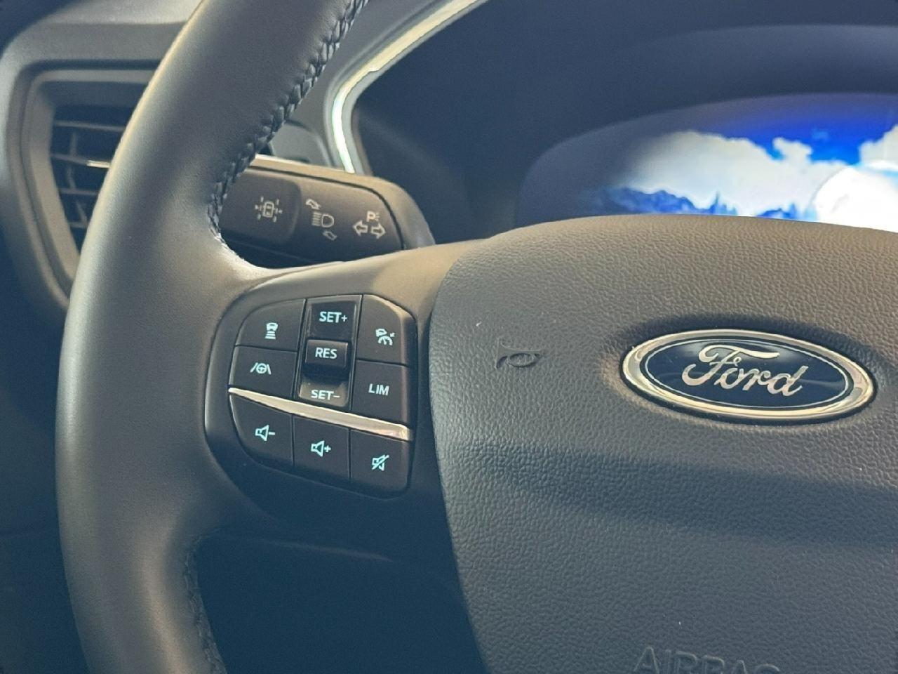 Ford Kuga Titanium AWD Automatik