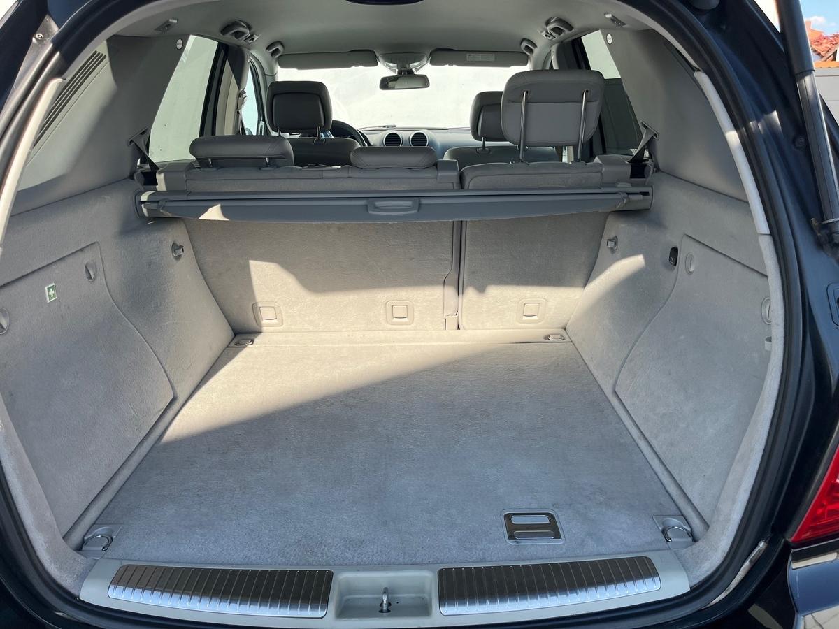 Mercedes-Benz ML 320 CDI 4matic DPF LEDER NAVI  2. HAND 7G DEUTSCH