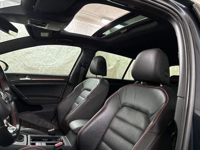 Volkswagen Golf 2.0TSI GTI LEDER LED PANO STANDH. AHK