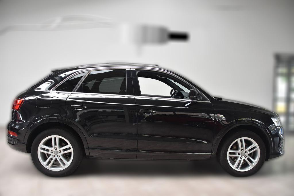 Audi Q3 1.4 TFSI S-Tronic Xenon Pano Navi Tempo PDC