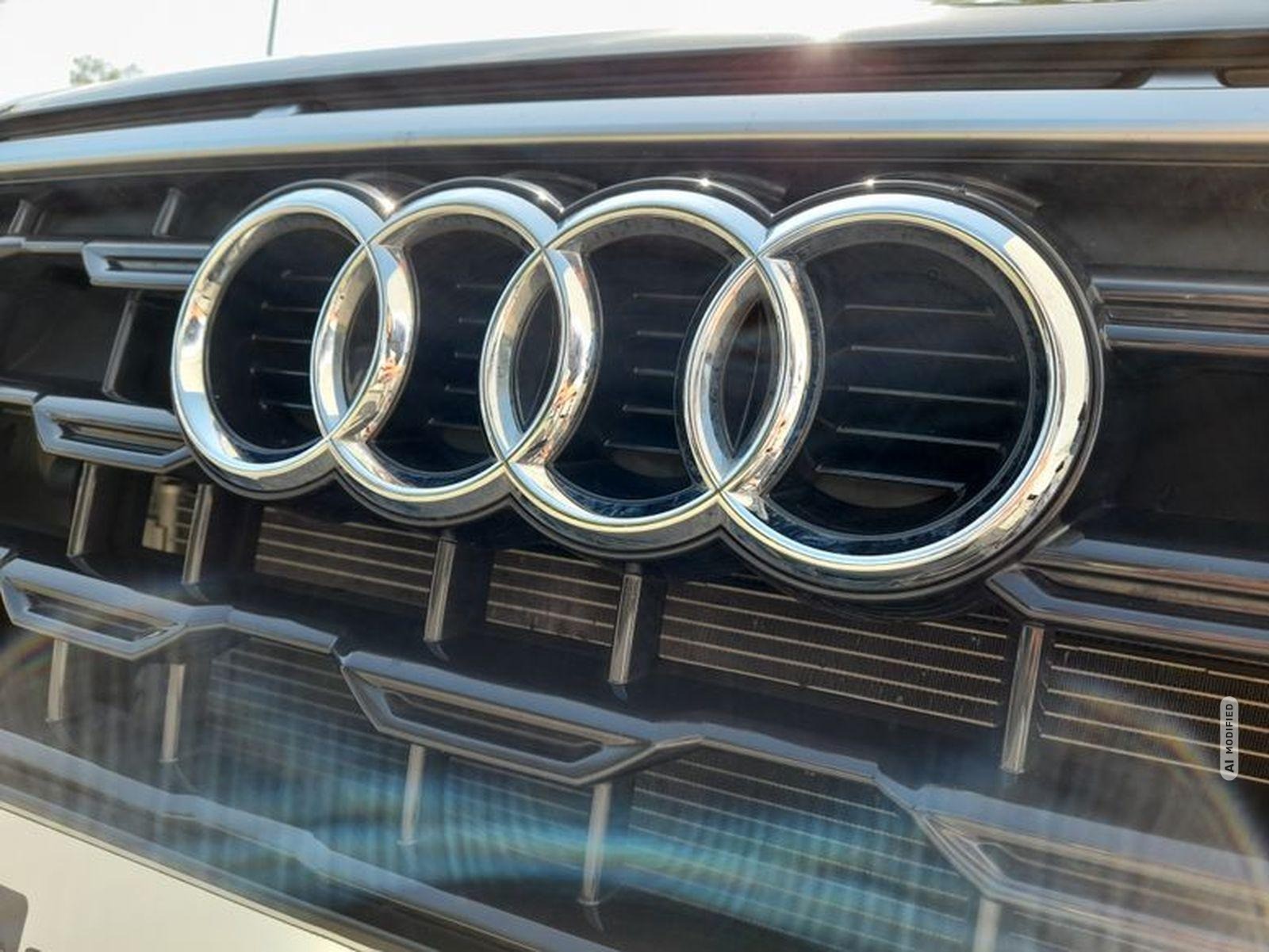 Audi Q2 DSG NAVI/APP~PANO~SHZ~VIRTUALL~RKam~eHeKl~LED