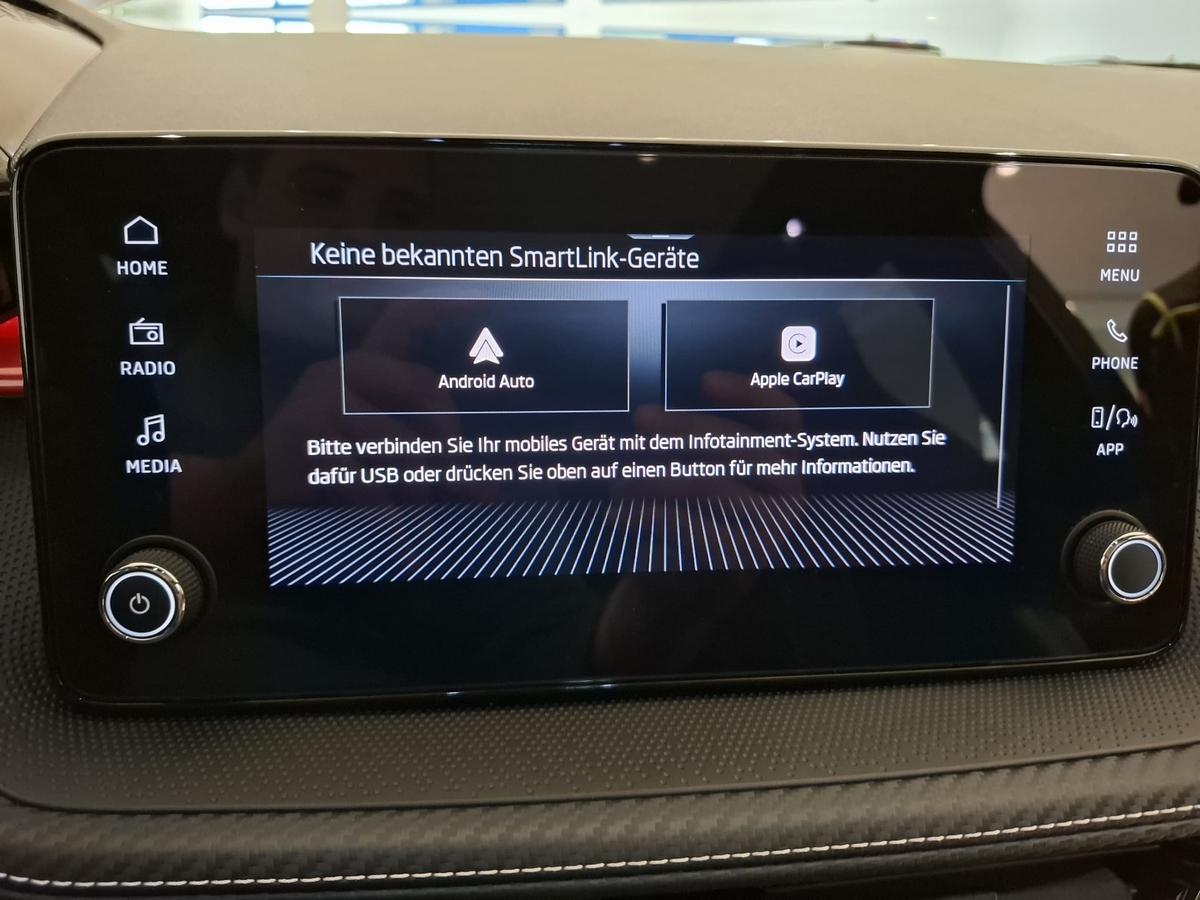 Skoda Fabia Monte Carlo 5J.Garantie LED SHZ Pano