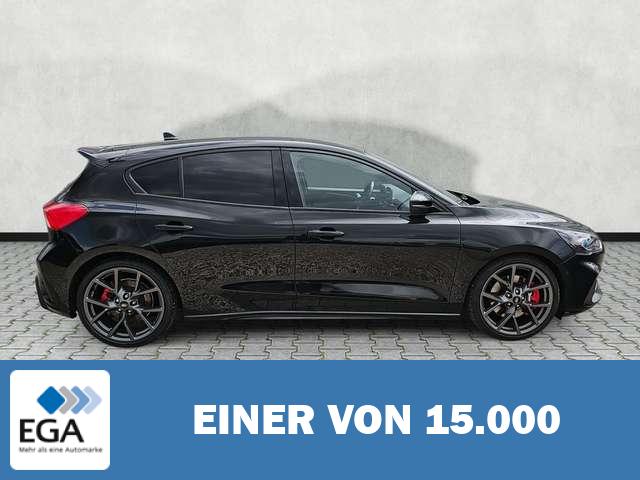 Ford Focus 2.0 EcoBlue ST HUD B&O Kamera 19