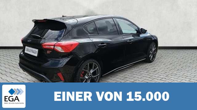Ford Focus 2.0 EcoBlue ST HUD B&O Kamera 19