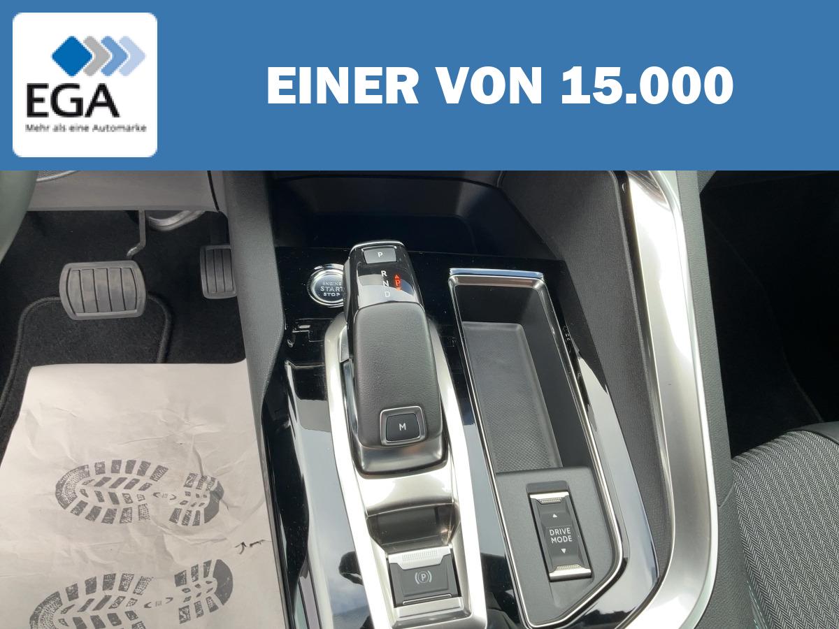 Peugeot 5008 Navi,AUTOM.7Sitze, Kamera,LED ,SHZ