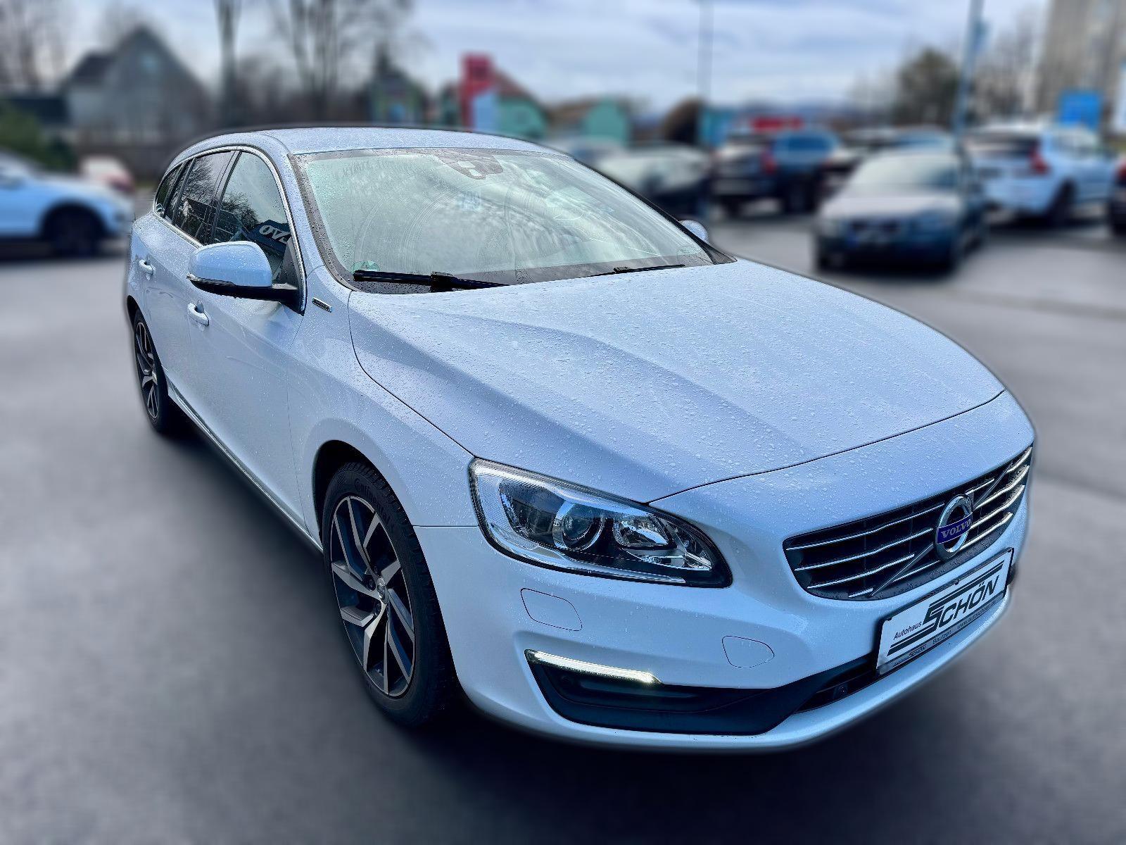 Volvo V60 D6 AWD Plug in Hybrid Geartronic Momentum