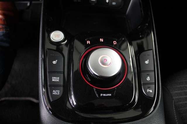 Kia Soul e- Soul Spirit 64kWh (Schiebedach, 3PhasenLader)