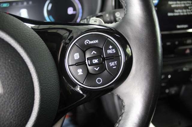 Kia Soul e- Soul Spirit 64kWh (Schiebedach, 3PhasenLader)