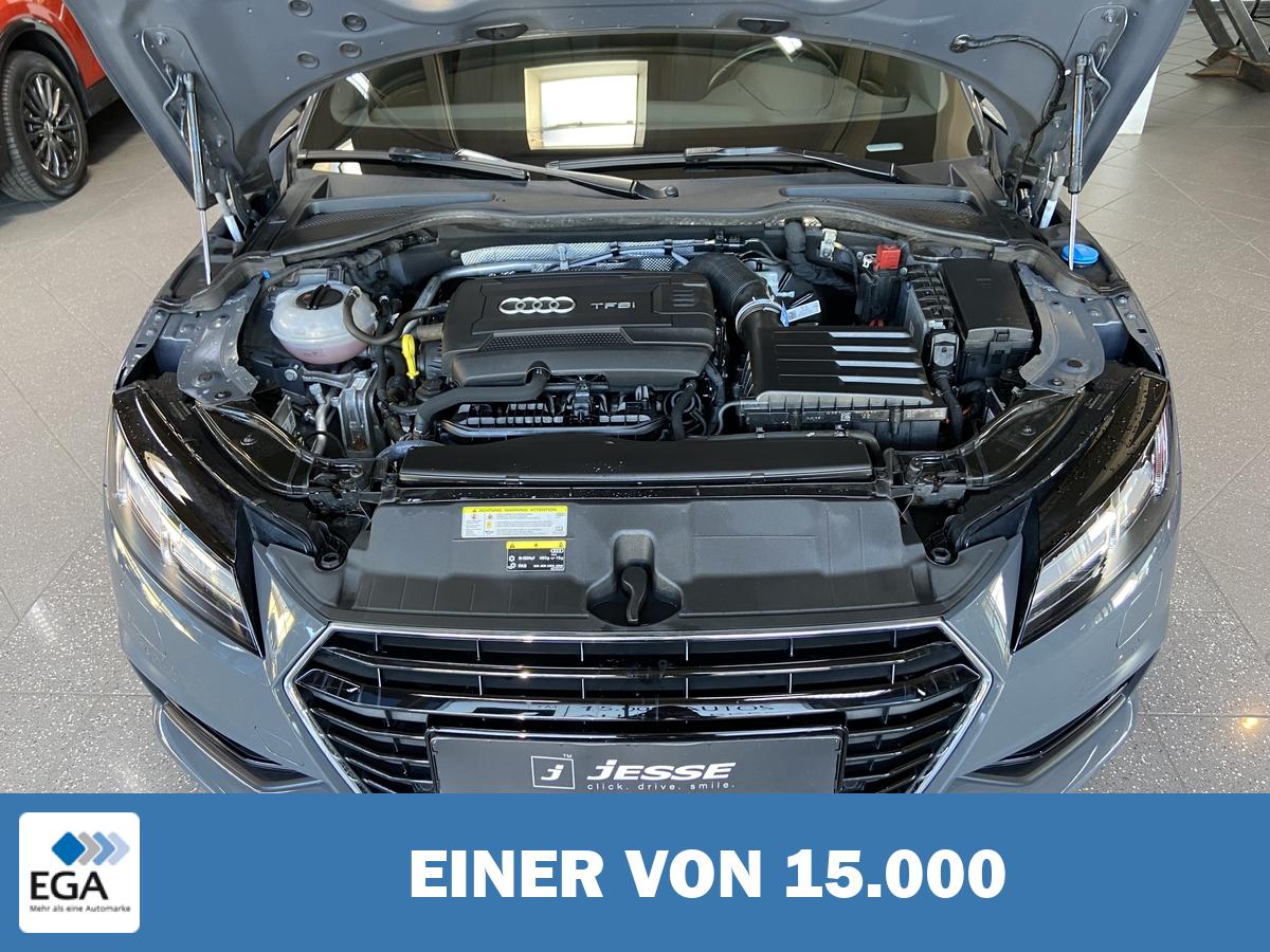 Audi TT  1.8 TFSI Coupe S-Tronic S-Line Matrix Navi 1.Hand