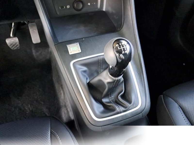 MG ZS 1.5 VTI-TECH COMFORT NAVI LM17 KEYLESS-ENTRY GANZJAHRESREIFEN