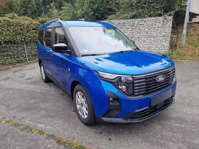 Ford Tourneo Courier Titanium