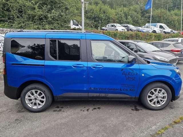 Ford Tourneo Courier Titanium