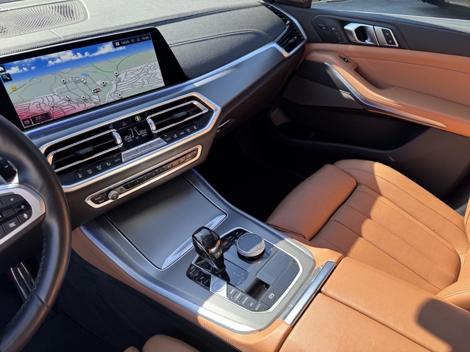 BMW X5 M50i M Sport Panorama HeadUp NightVision Laser
