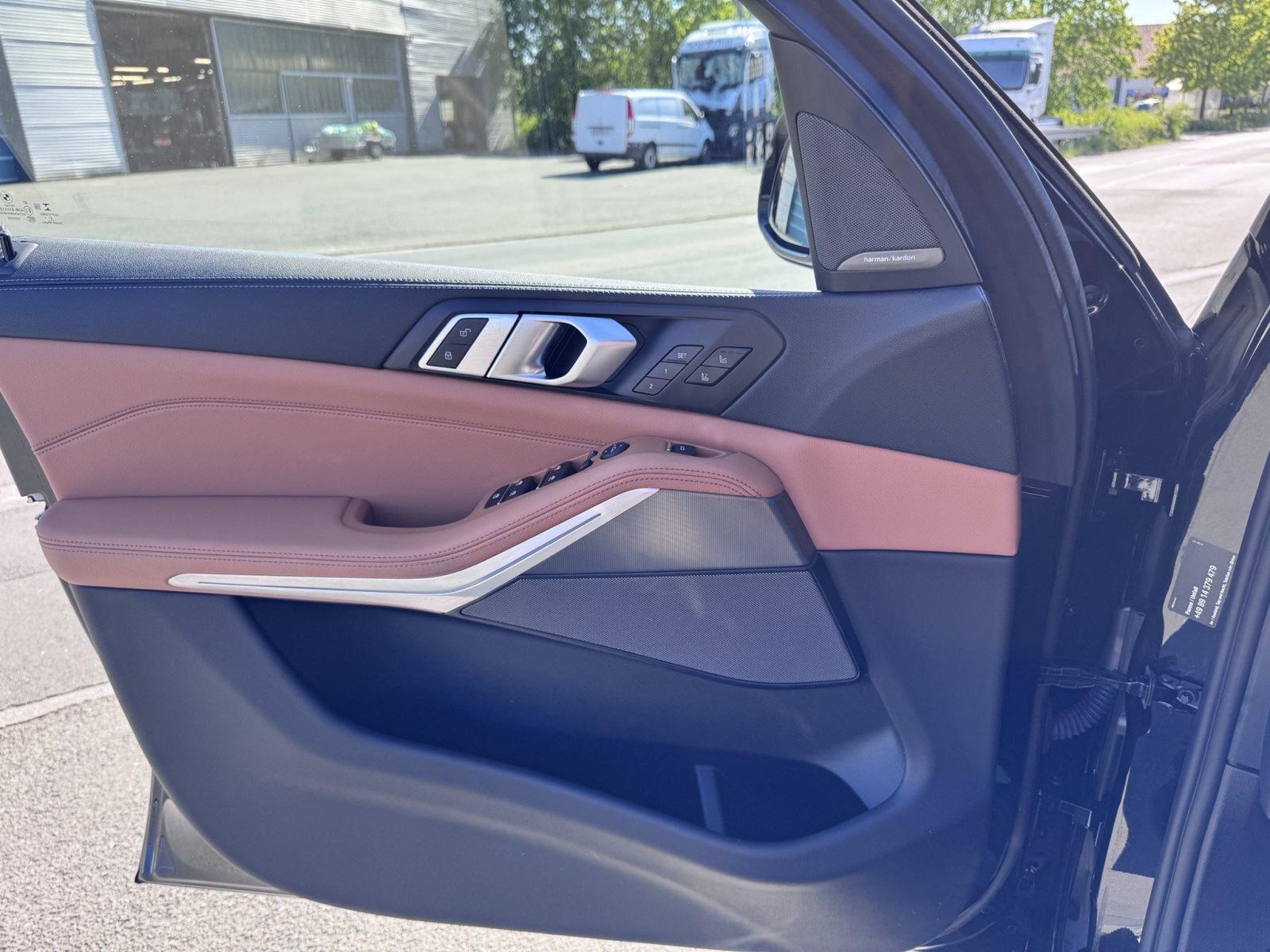 BMW X5 M50i M Sport Panorama HeadUp NightVision Laser