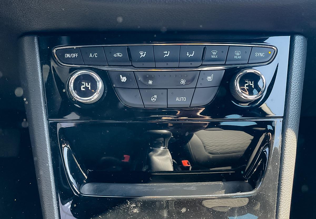 Opel Astra K 1.4 Turbo Dynamic SHZ PDC CARPLAY