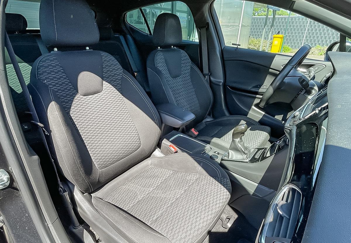 Opel Astra K 1.4 Turbo Dynamic SHZ PDC CARPLAY