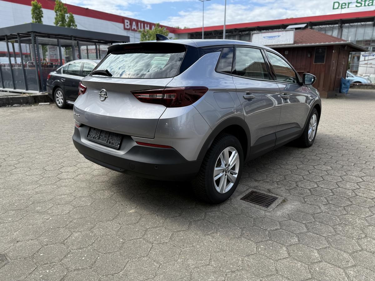 Opel Grandland X Edition 1.2 AT. Navi, Carplay, Ganzjahresreifen