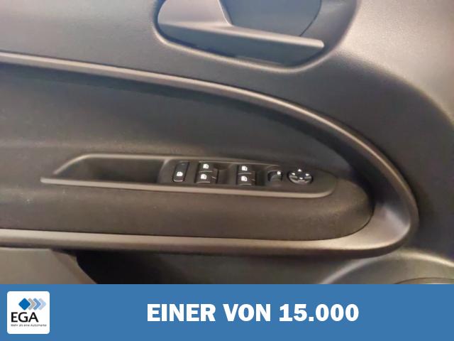 Fiat 600 125 Jahre Edition Navi LED ACC Apple CarPlay Android Auto digitales Cockpit 