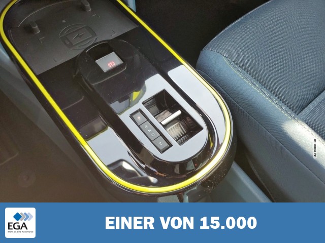 Fiat Grande Panda La Prima Navi SHZ LenkradHZG LED Apple CarPlay Android Auto
