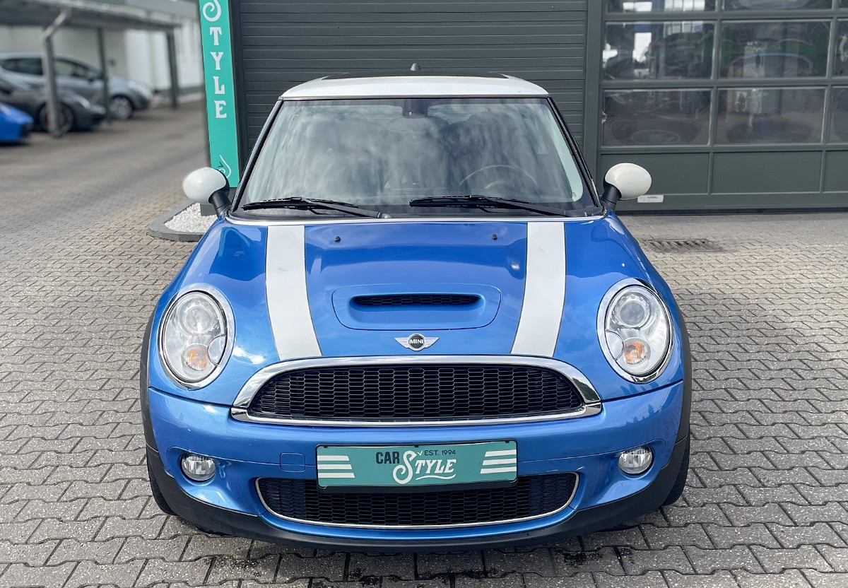 MINI Cooper S NAVI SHZ PANO 