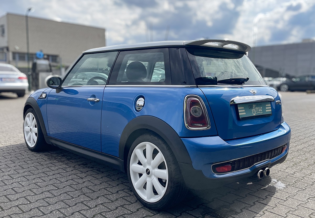 MINI Cooper S NAVI SHZ PANO 