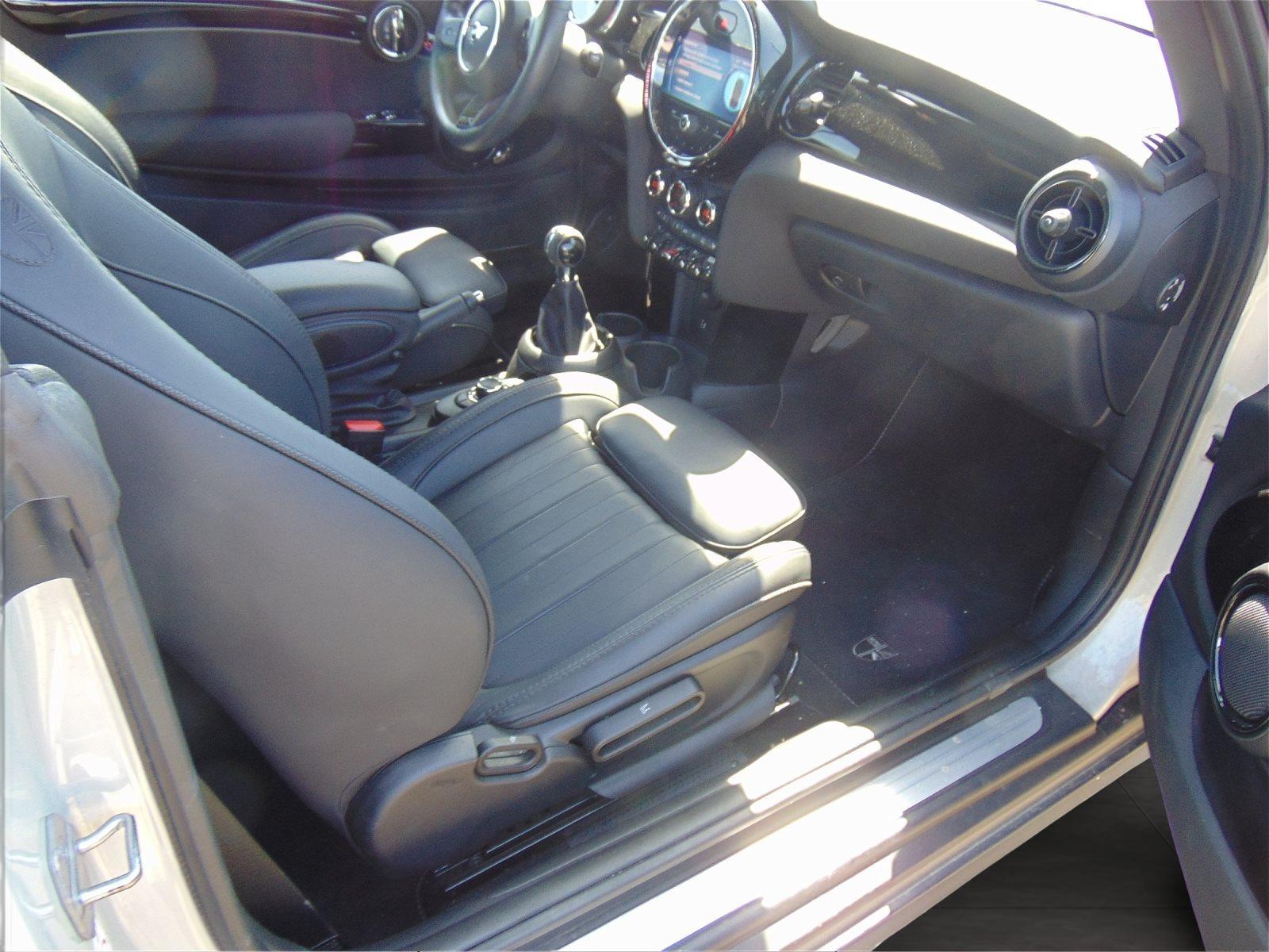 MINI Cooper Cabrio YOUNIQUE TRIM LEDER LED GRA KOMFORTZG