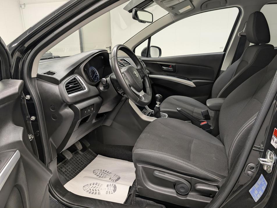 Suzuki SX4 S-Cross Comfort LED/SHZ/Kam/Tempomat/17-Zoll