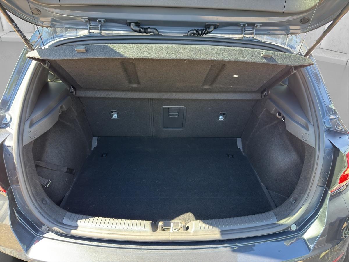 Hyundai i30 INTRO 1.5 T-GDI Navi*LED*AHK